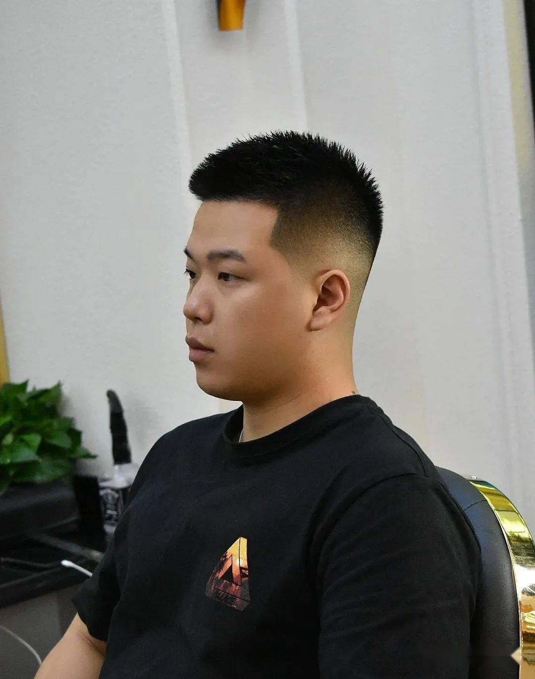 2022男士发型推荐你想要的都在这里
