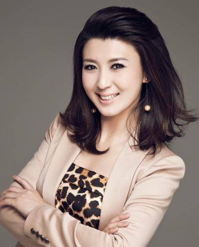 带前夫和亲家合影,亲家母好有贵妇气质_林傲霏_婚礼_林玥