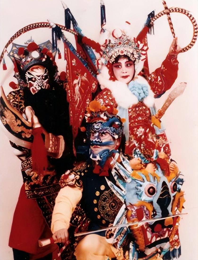 "小常宝"齐淑芳:在美国唱京剧,她与前夫的人生状况怎样?