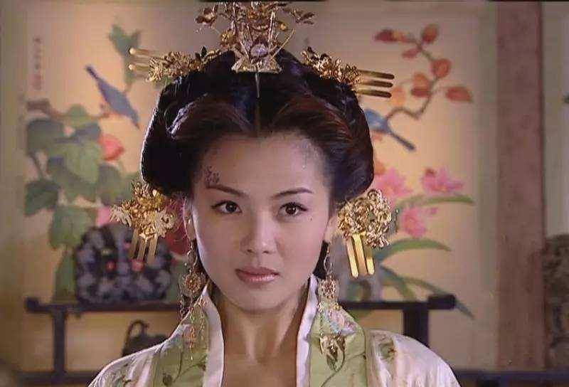 赵光义强幸小周后,在历史上是真实的吗?_李煜_娥皇_南唐