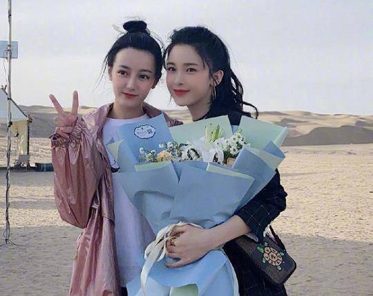开机,迪丽热巴再演大明星,搭档男主颜值高_高雯_乔晶晶_杨洋