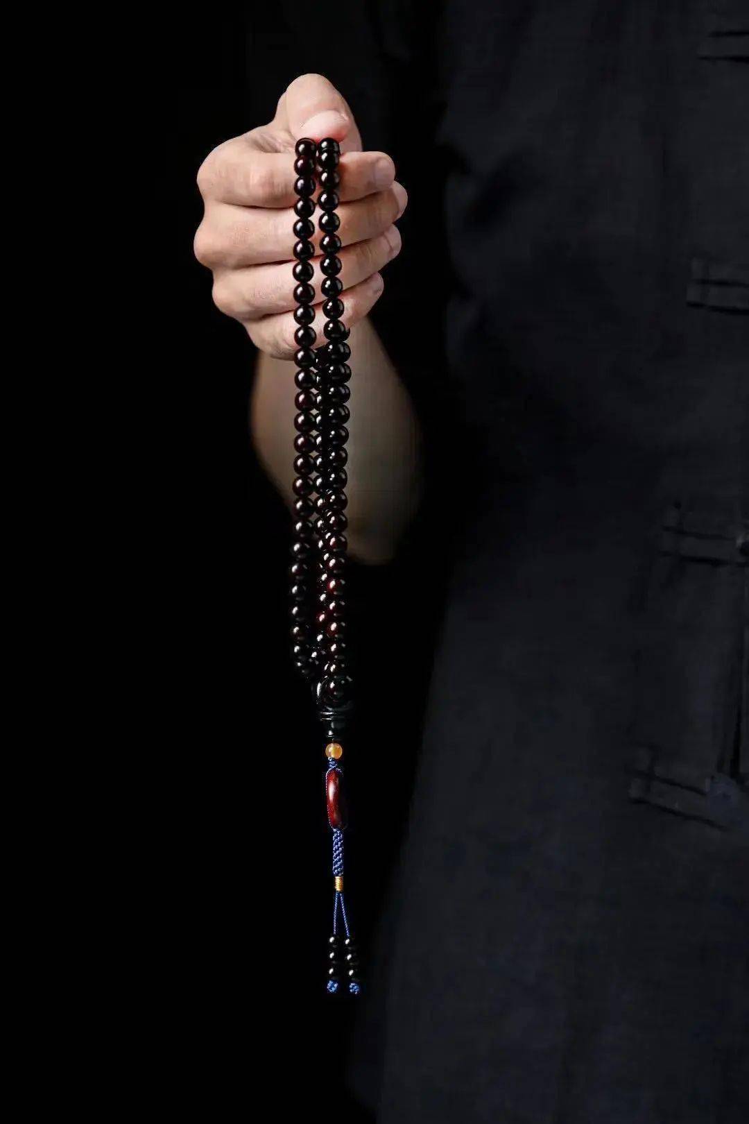 文玩珠串常见的错误戴法_盛世_押金_女人