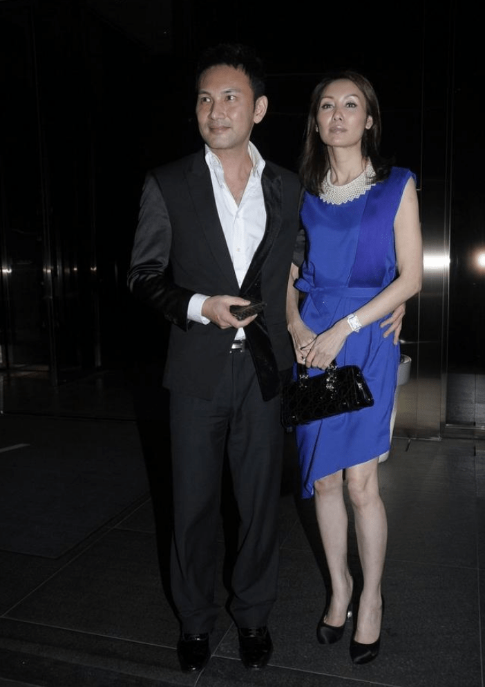 郭可盈:丈夫是林文龙,退隐娱乐圈11年,如今52岁过得怎么样?