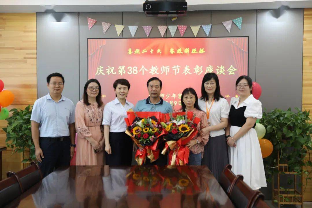 市委教育工委书记齐明砾走访慰问教师代表_阜阳市_培训_活动室