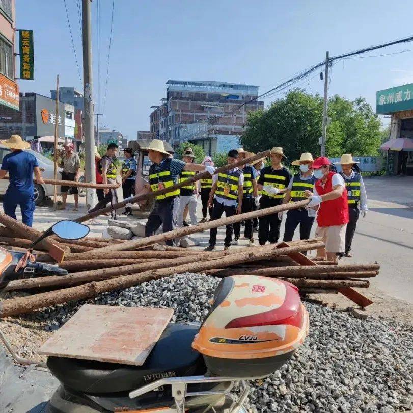 中平镇：发挥人大代表作用 助力社区环境提升街道整治经营 3101