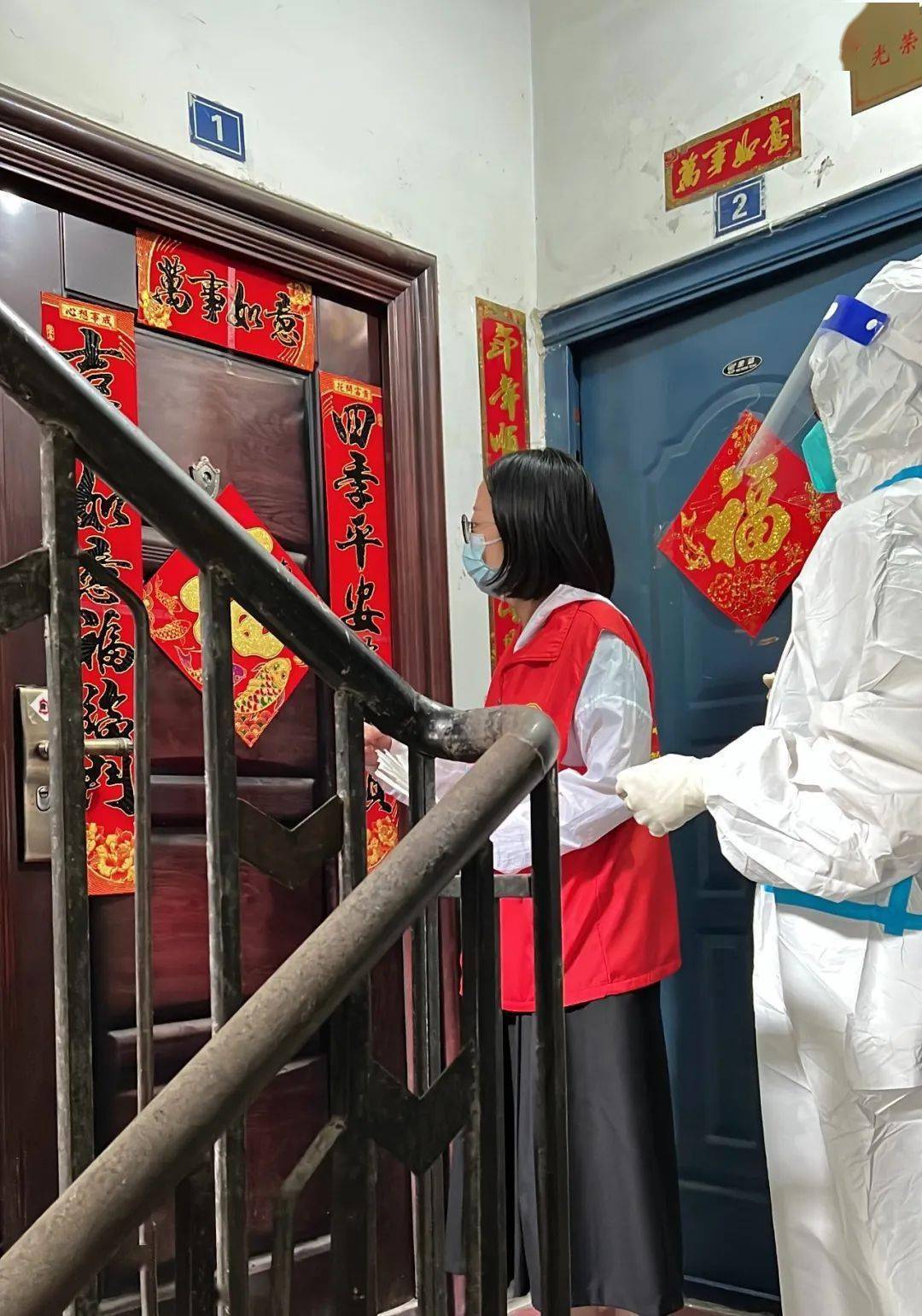 彭州市总工会:做好"加减乘除"法,织密小区疫情防控网_工作_进行_风险