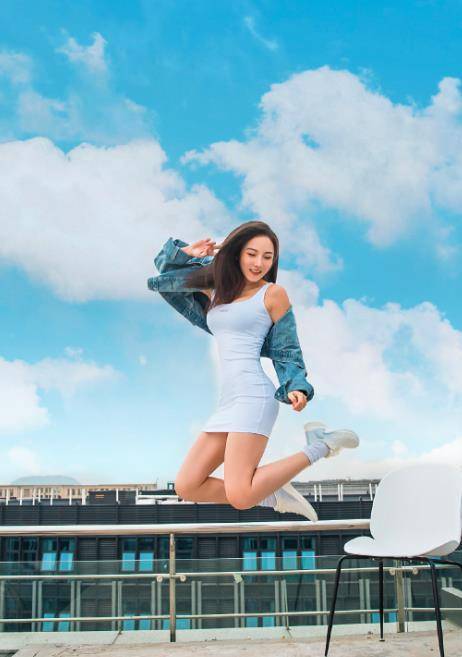 27岁全国散打女神,退役后成网红,曾为脱单上相亲节目,现仍单身_张明思