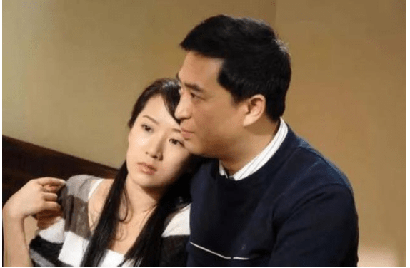 演员姬他:表哥是张嘉译,两人合作11部戏,今如愿以偿走红_观众_时候