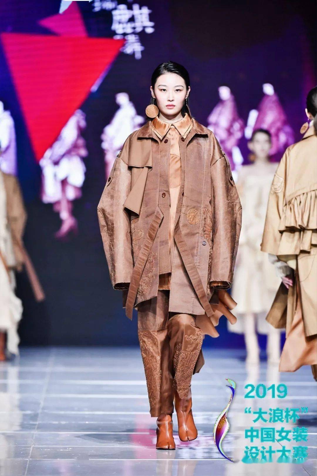 趋势 | 东方禅意美学服饰!(蕴含在服装里的东方哲学)_作品_设计_禅宗