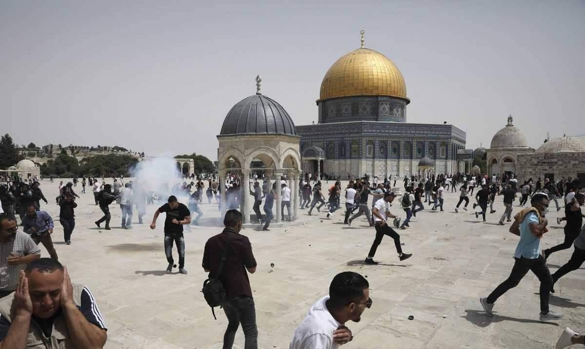 在中东地区，阿克萨清真寺有什么来历？为何导致巴以冲突不断？