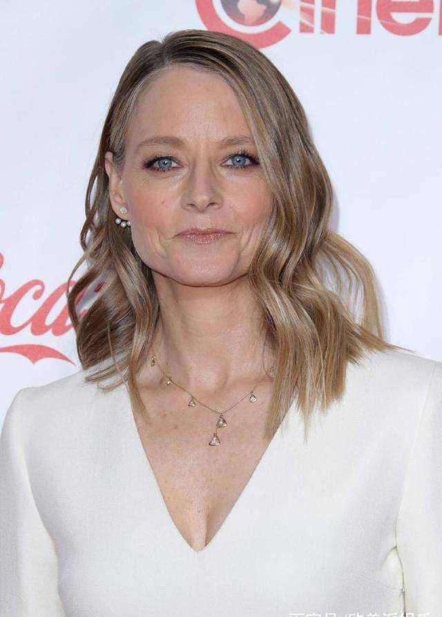 近日,好莱坞巨星朱迪·福斯特(jodiefoster)受邀出席在拉斯维加斯举办