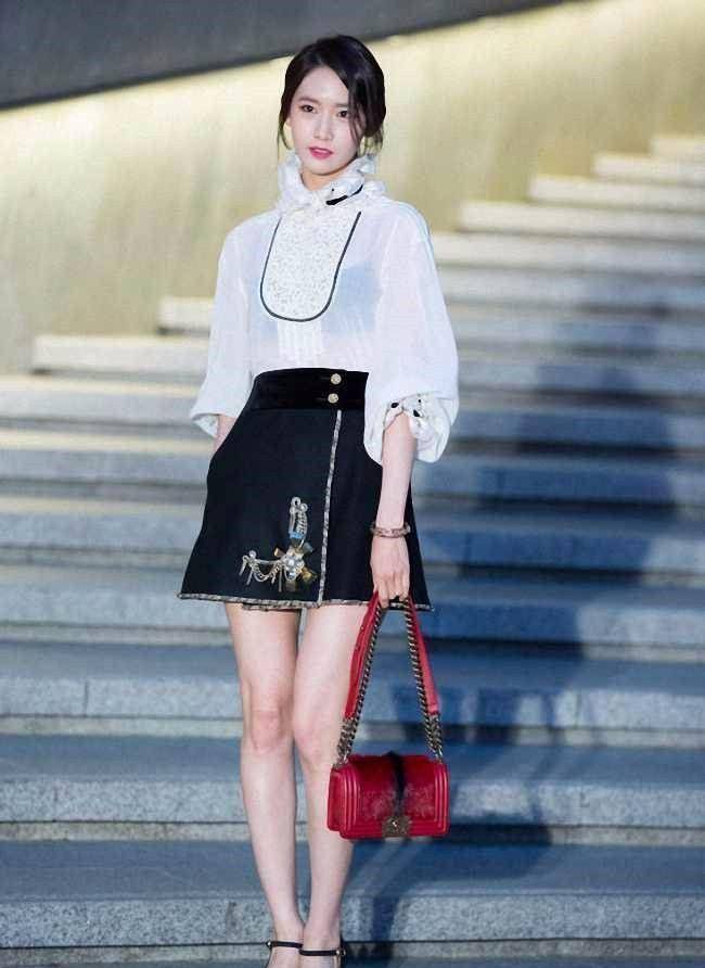 梨形身材胯宽,臀圆怎样穿搭显瘦?