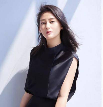 金牌制片人黄澜:因父亲一句话而改变,念念不忘92岁的画家老师_生活