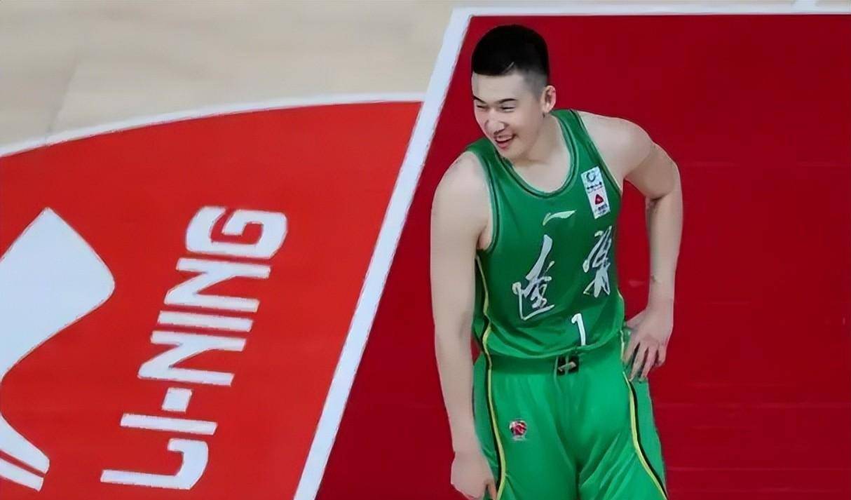 cba三消息:浙江官宣辽宁主帅,付豪想打热身赛,广东未签格里芬_指导