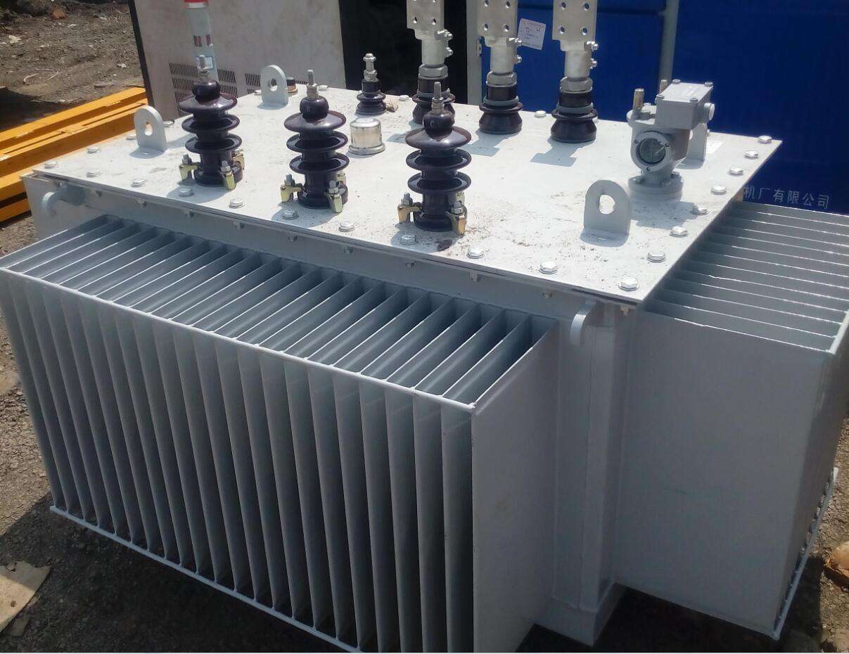 当然,特高压输电技术也是利用了这一原理,只不过如何解决变压器内部的