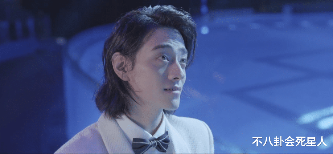 长得像光头强,撩姚晨耍帅油腻,他这张脸傍富婆太没说服力了_郑云龙_剧