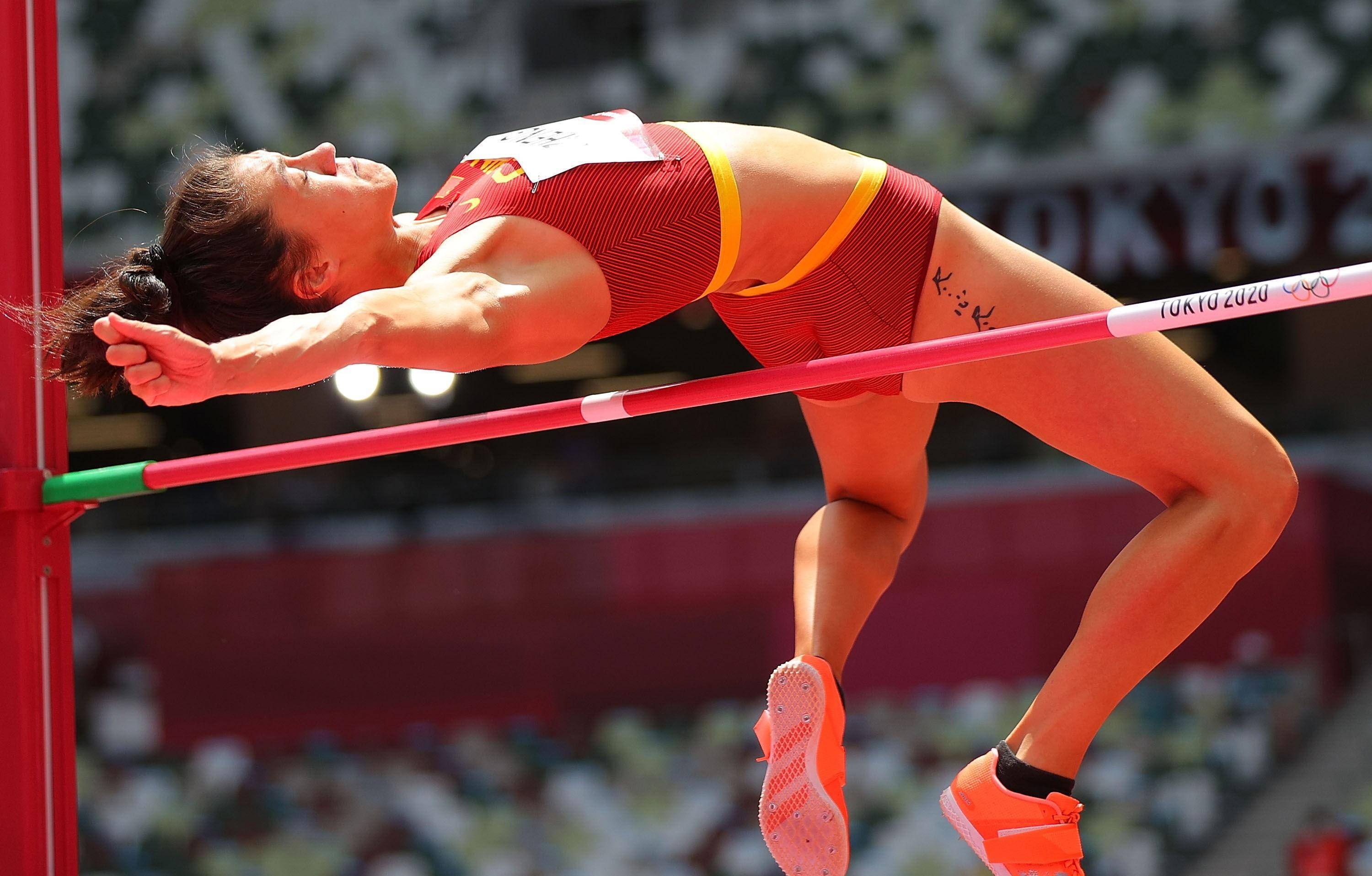 77打破女子跳高世界纪录,在那个特殊的年代,郑凤荣遗憾无法参加奥运会