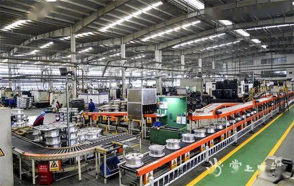 胜境关前的华丽蝶变——富源县推进新型工业化打造现代化工业园区记