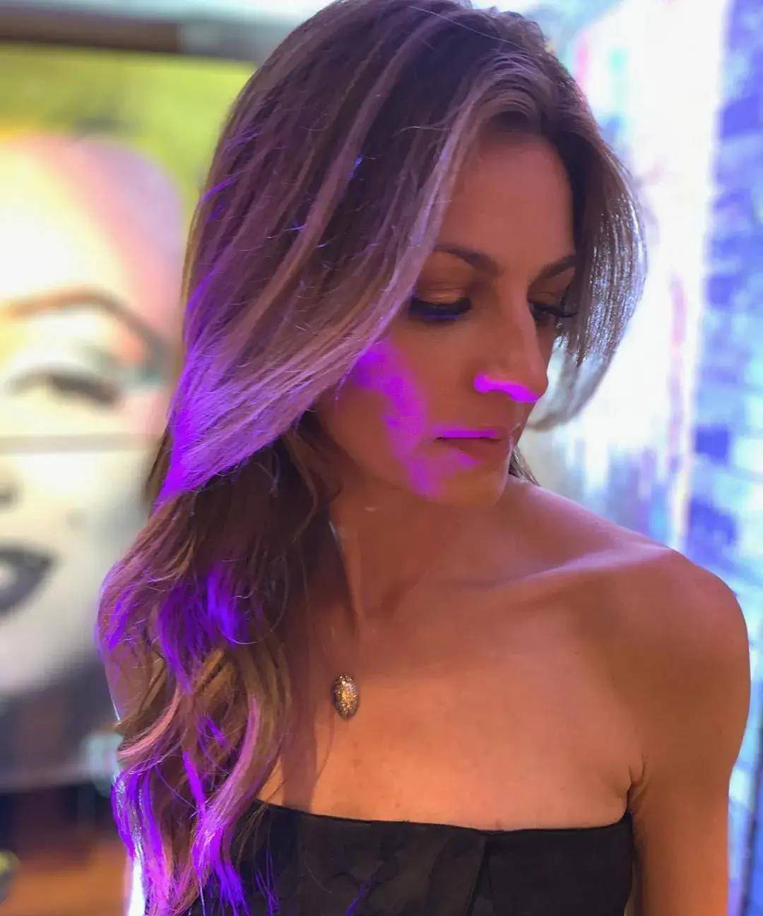 espn女记者私人谈话被拍!就在复赛酒店里_瑞秋_艾琳_rachel