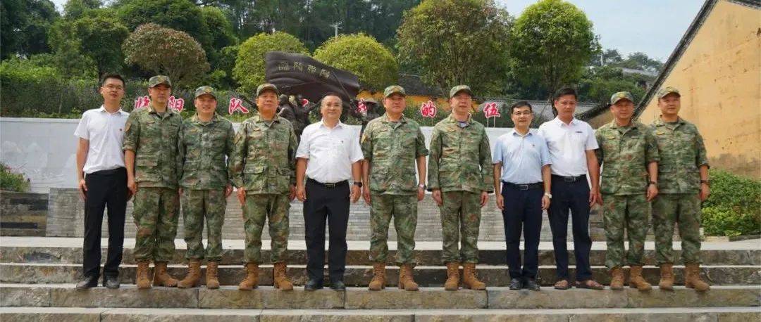自治区党委常委、广西军区司令员何仁学到福利镇调研临阳联队项目建设工作_红色_赖黎勇_福利镇