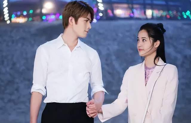 盘点那些年"烂到家"的电视剧,剧情老套尴尬,演员扮相浮夸_张翰_杨颖