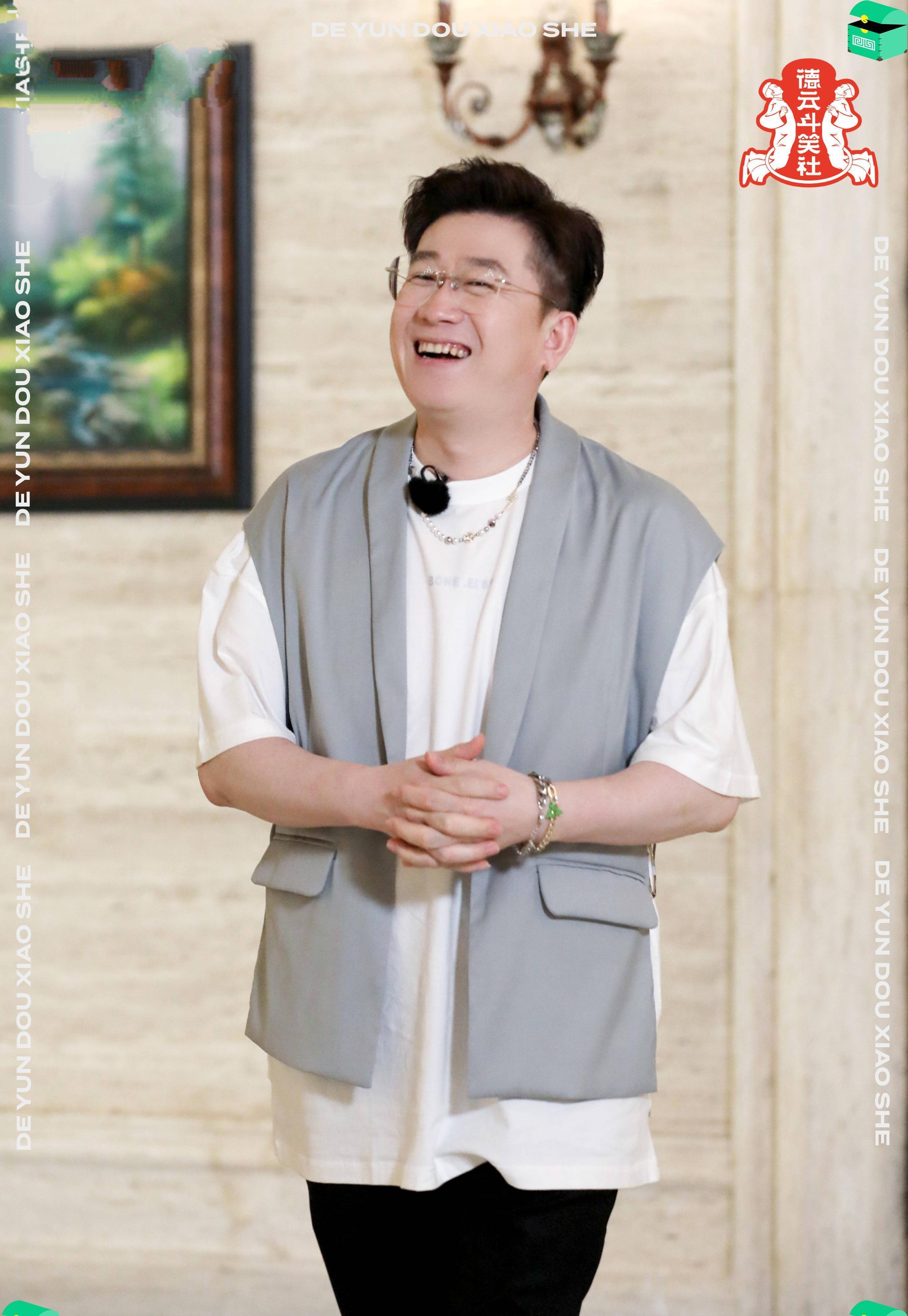 创作能力优秀的张鹤伦,因为一点原因总会被观众习惯性低估_相声_作品