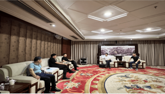 中国智慧工程研究会劳动教育工作委员会等领导进行考察