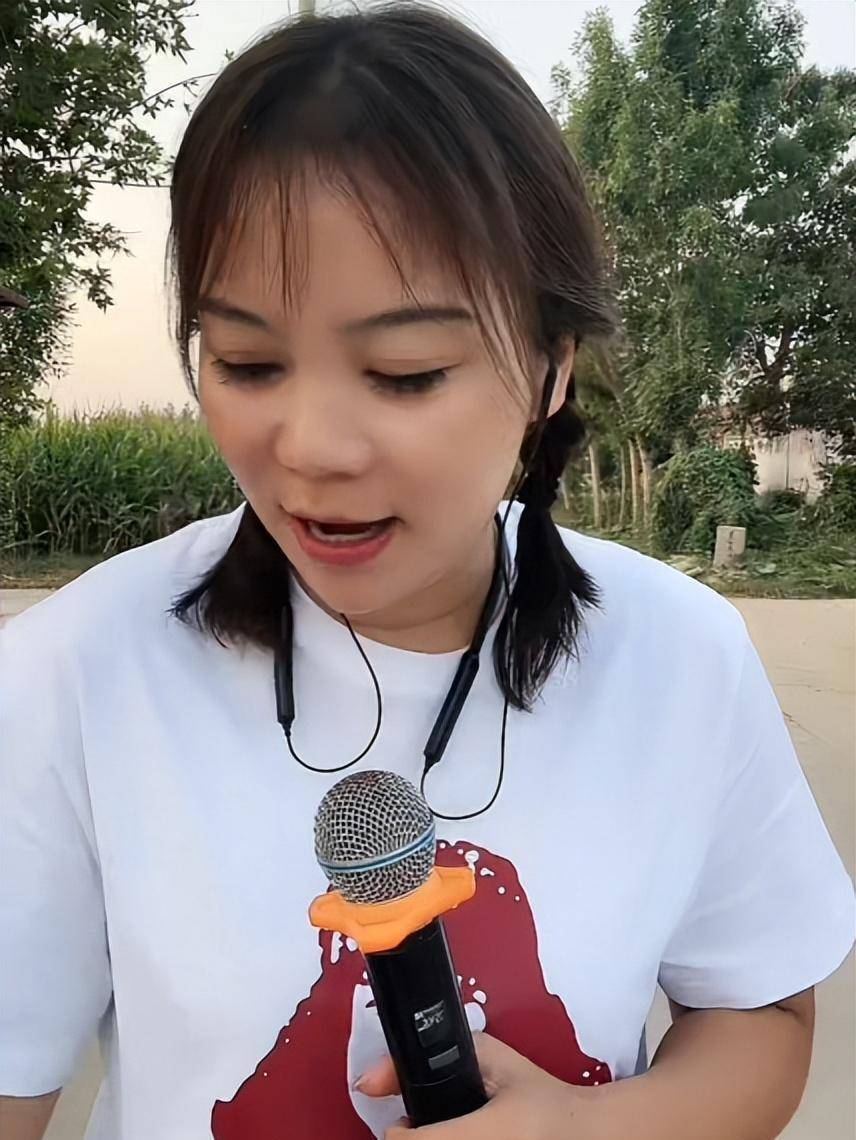 村花赵美蓉为家乡运城捐赠物资,真给大师明星姜涛打脸_网友_赵美荣