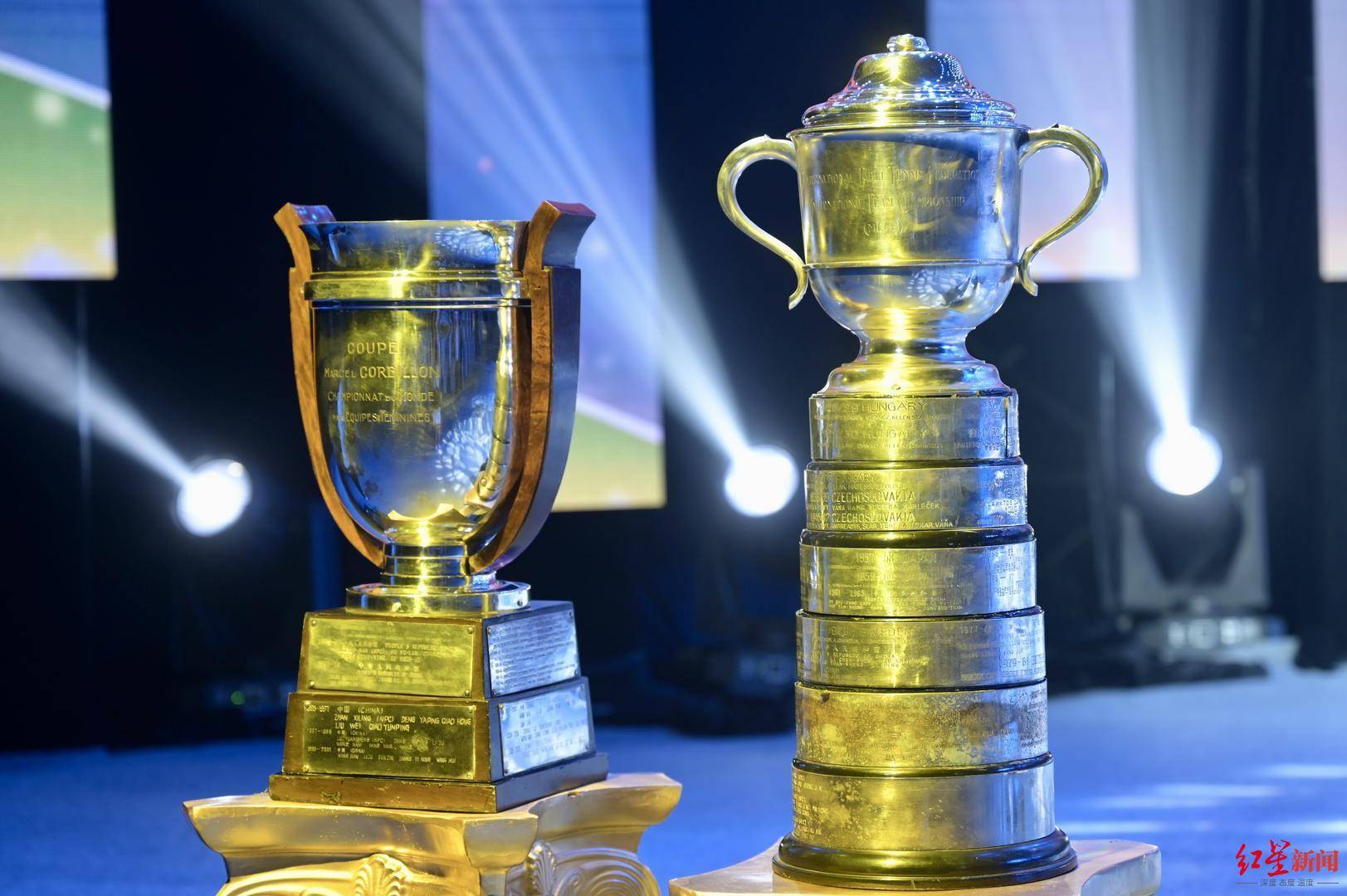 世乒赛团体冠军奖杯乒世界,品成都!