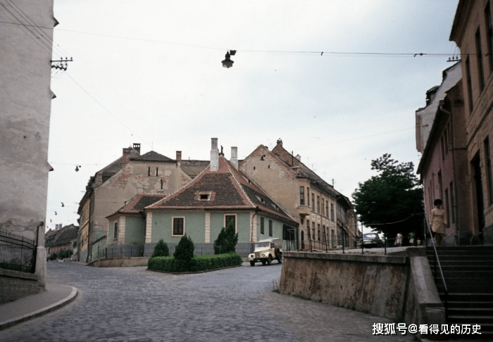 老照片 七十年代初的罗马尼亚城镇生活