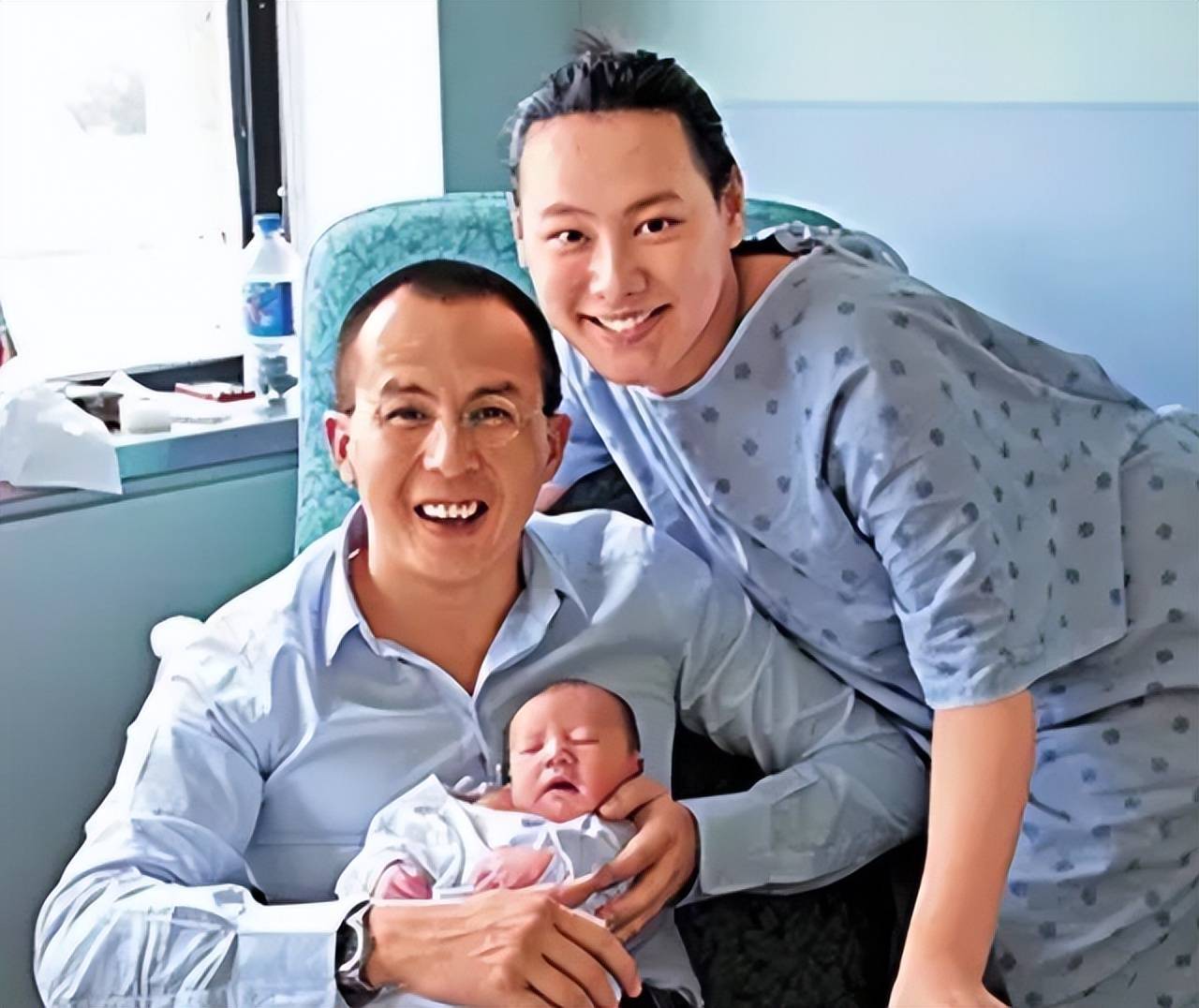 李嘉诚重分家族资产,3个女人争2440亿_李思德_李泽钜_长孙女