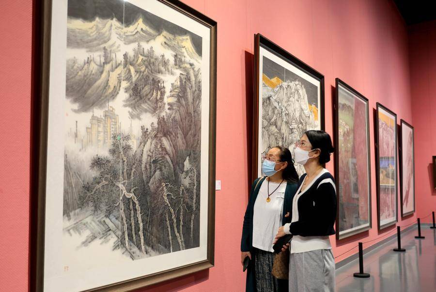 "我和我的幸福城市—百名画家绘青城"写生作品展开展_呼和浩特市