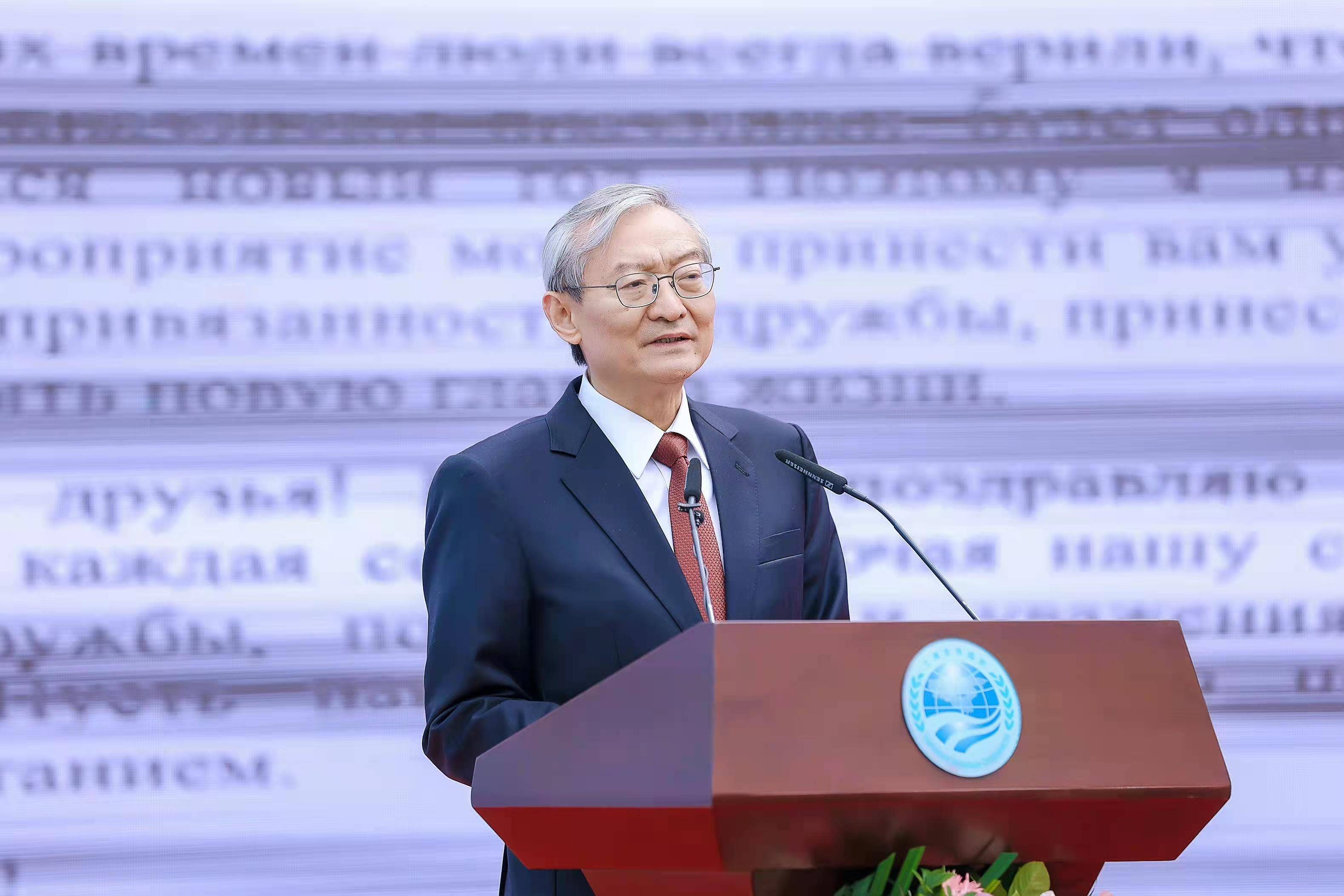 9月21日,上海合作组织秘书长张明应询表示,上合组织密切关注吉塔边境