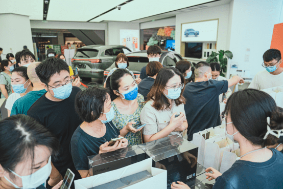 玻璃_手机_消费者