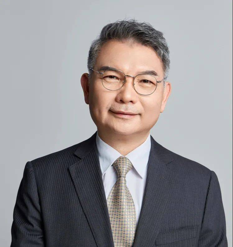 最近大白非常荣幸对话到了广州修仕倍励创校校长周宪明博士以及修仕倍