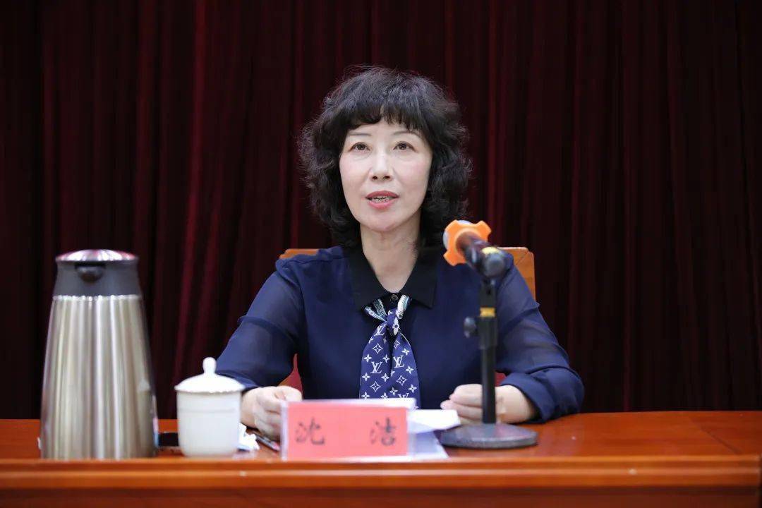 沈洁表示,市科协正在着力打造有温度,可信赖,有活力,见实效的科技工作