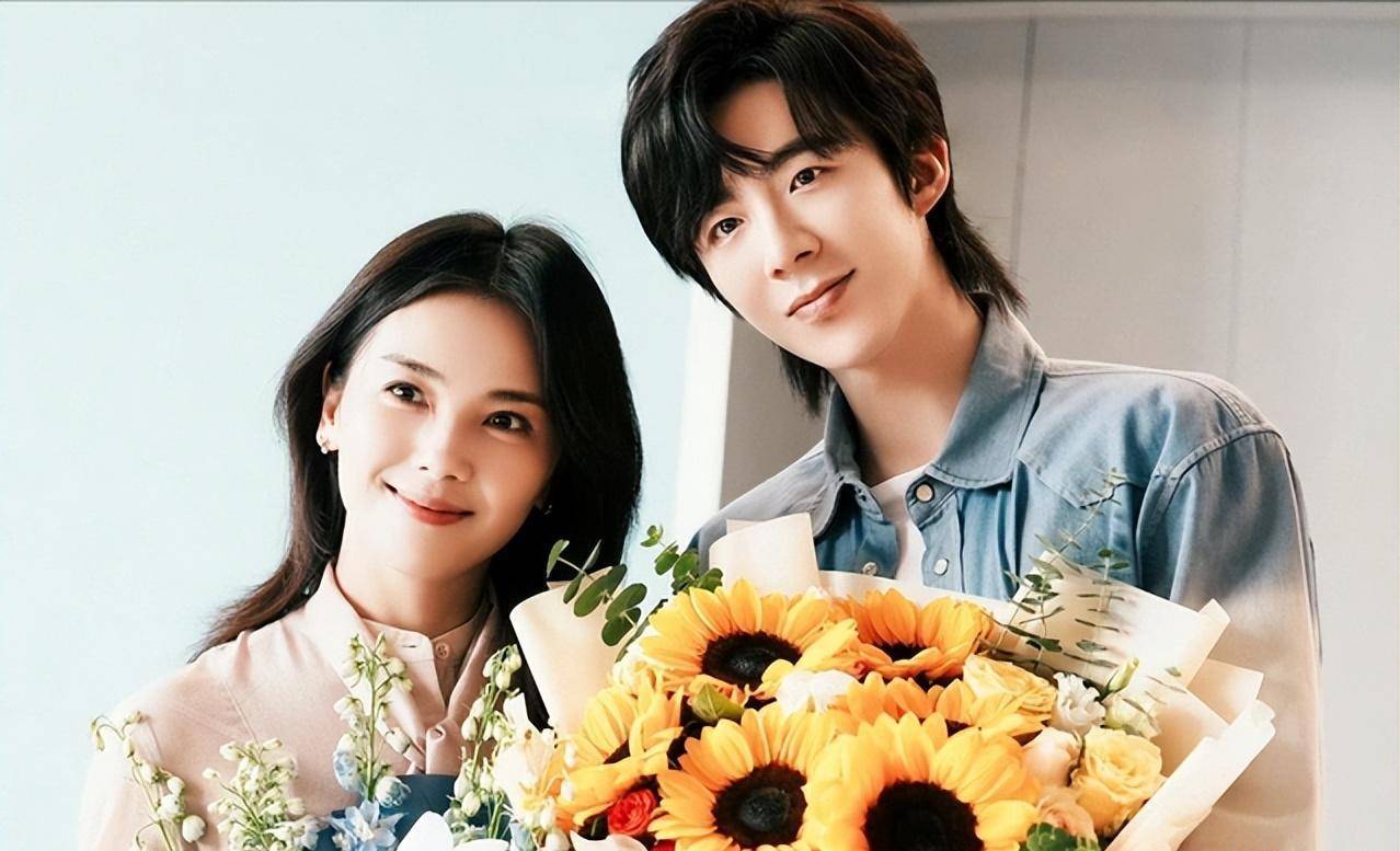 刘涛刘宇宁演姐弟恋,相拥漫步遭吐槽:只看到母子情深_感觉_网友_年龄