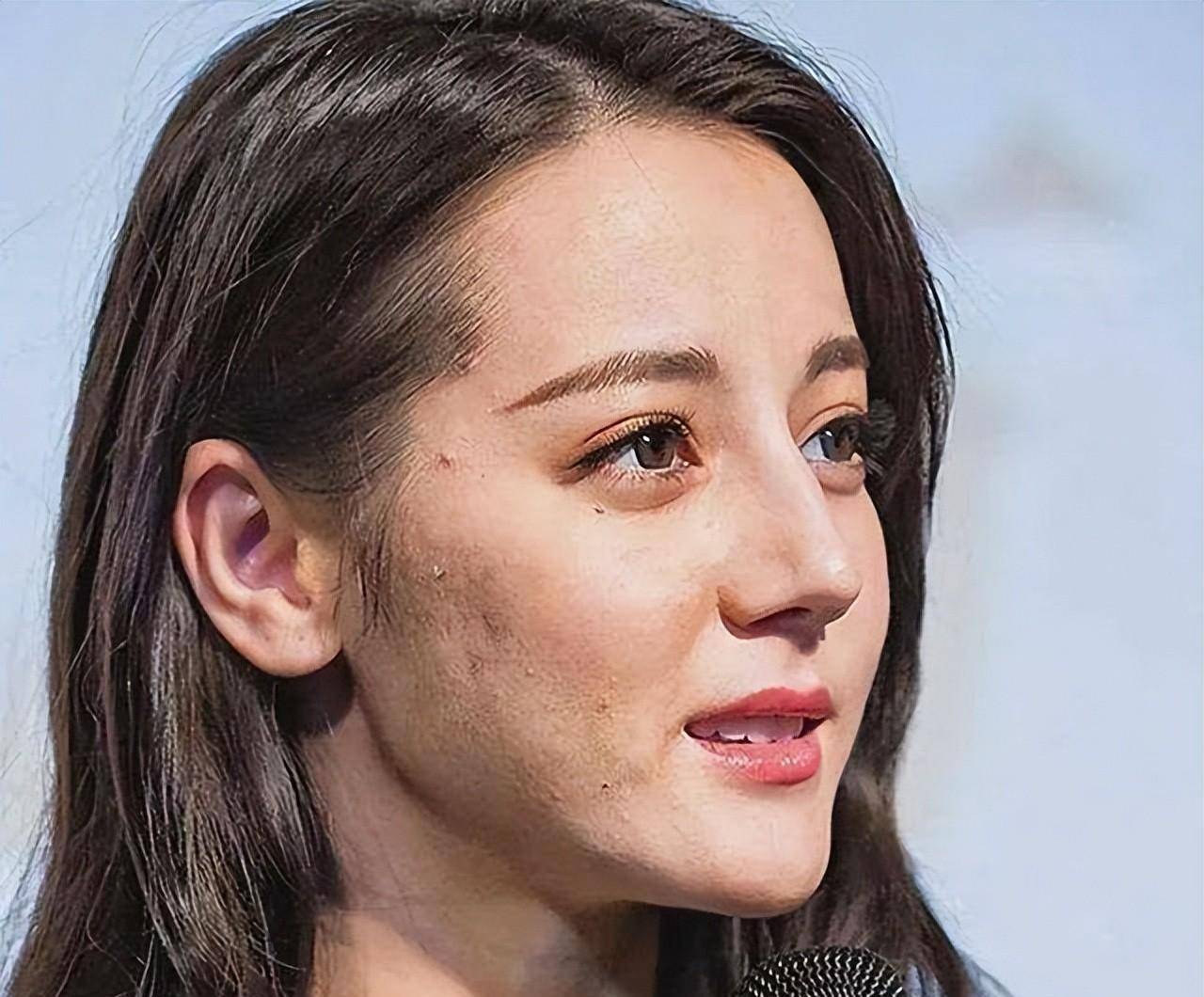 原相机下女明星"真容",离开滤镜后热巴油腻,沈梦辰不忍直视_唐嫣