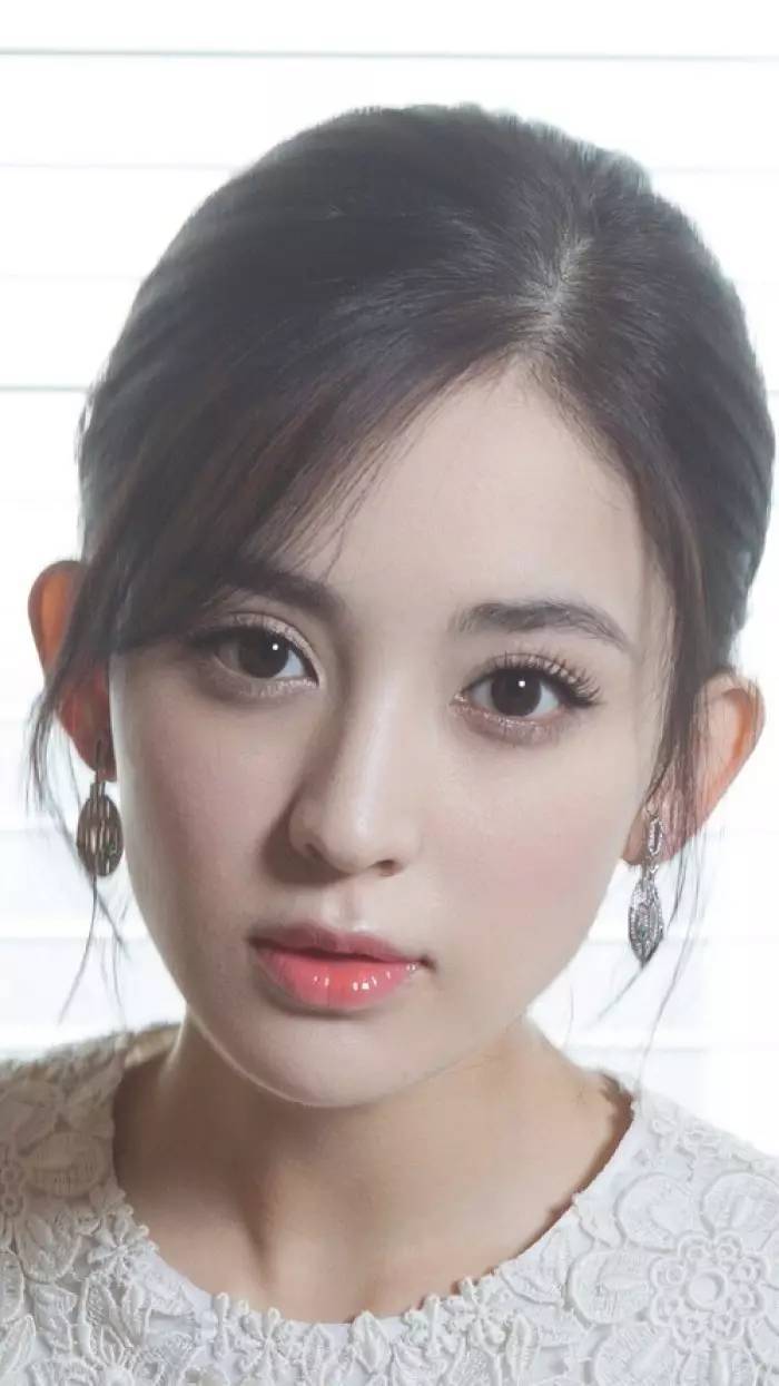 迪丽热巴,古力娜扎,佟丽娅谁才是新疆一姐?_金鹰_电视剧_ps