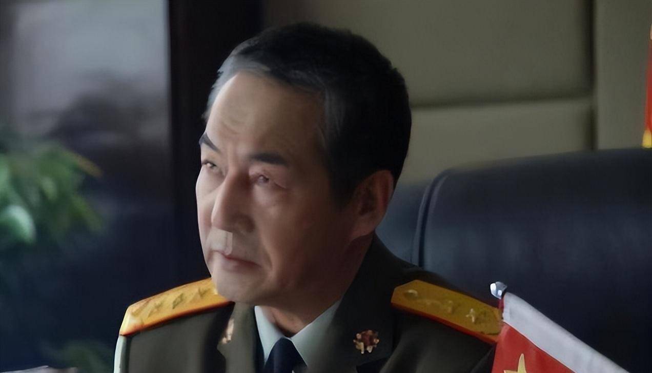 之后,杜雨露的作品越来越多,在《天下粮仓《省委书记《白银谷》