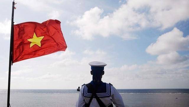 曾经被越南抢去的渚碧岛，现已成为中国在南海的一个重要基地