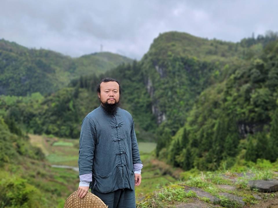 大陆玄学大师,当今玄学高人无量子,隐居农村种地为生_发展_文化_中国