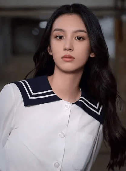 95后女星穿上校服后,宋祖儿活泼李兰迪元气,确定看了不心动?