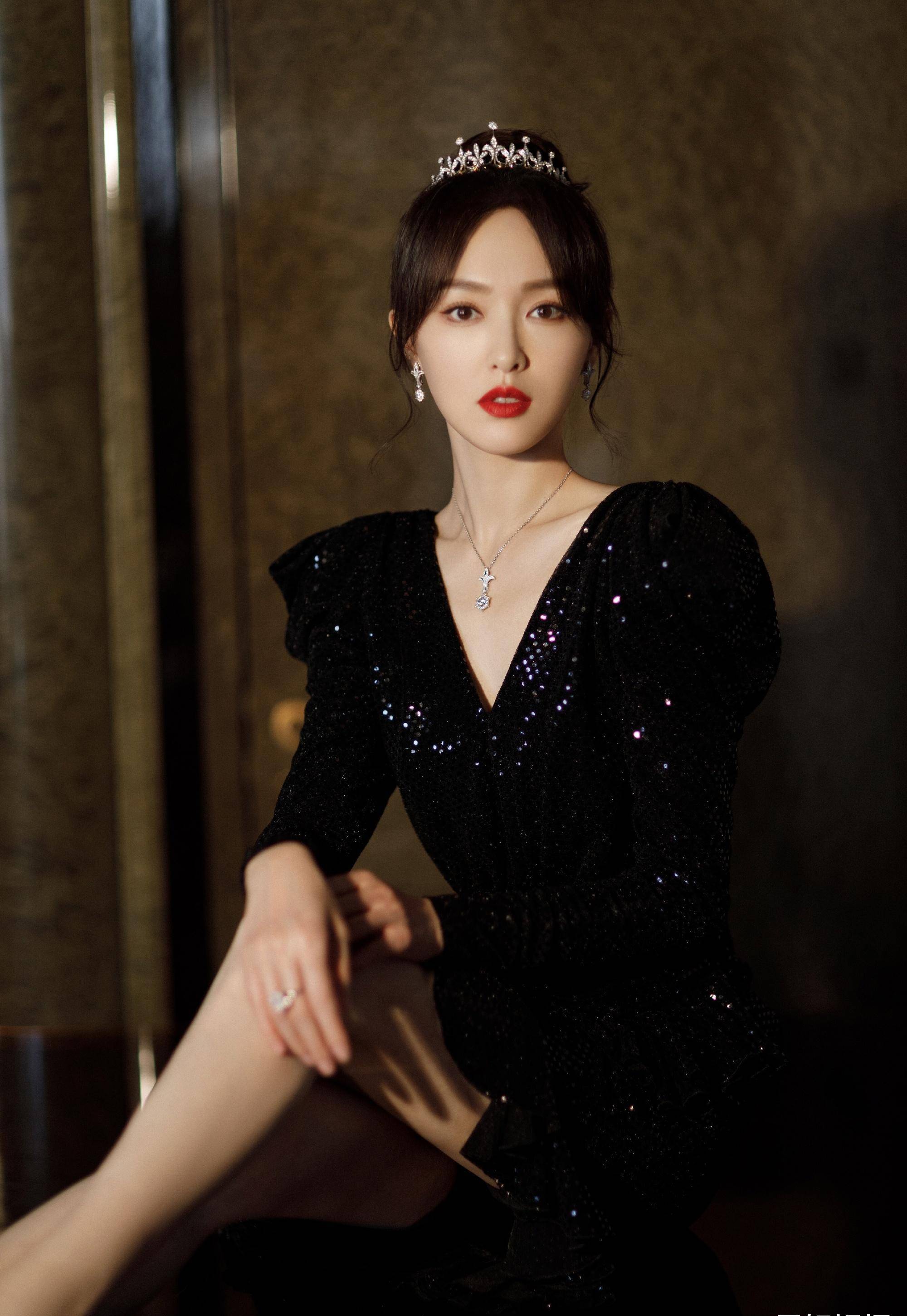 唐嫣的《繁花》拍了一年还未杀青,罗晋在《安家》后已进了7个组_作品