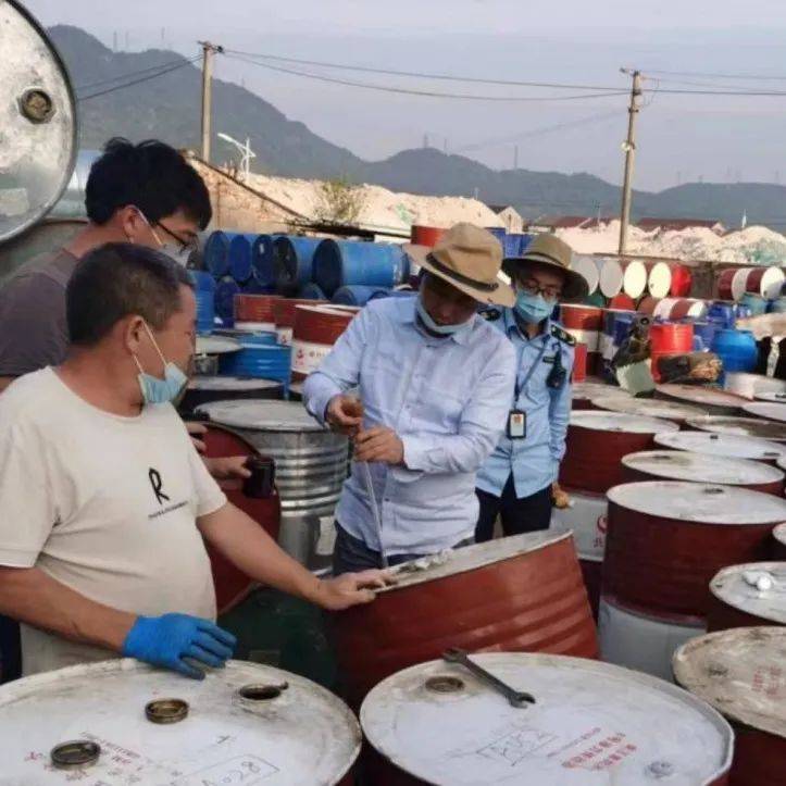刑拘！罚款！两起非法处置危险废物典型案例_执法_进行_加工点