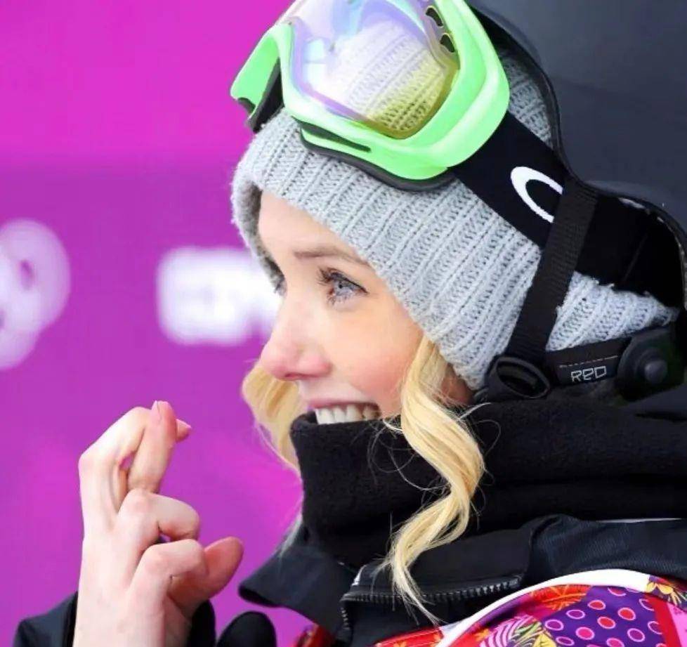 普雷斯利·诺比_希拉里·奈特_妹妹