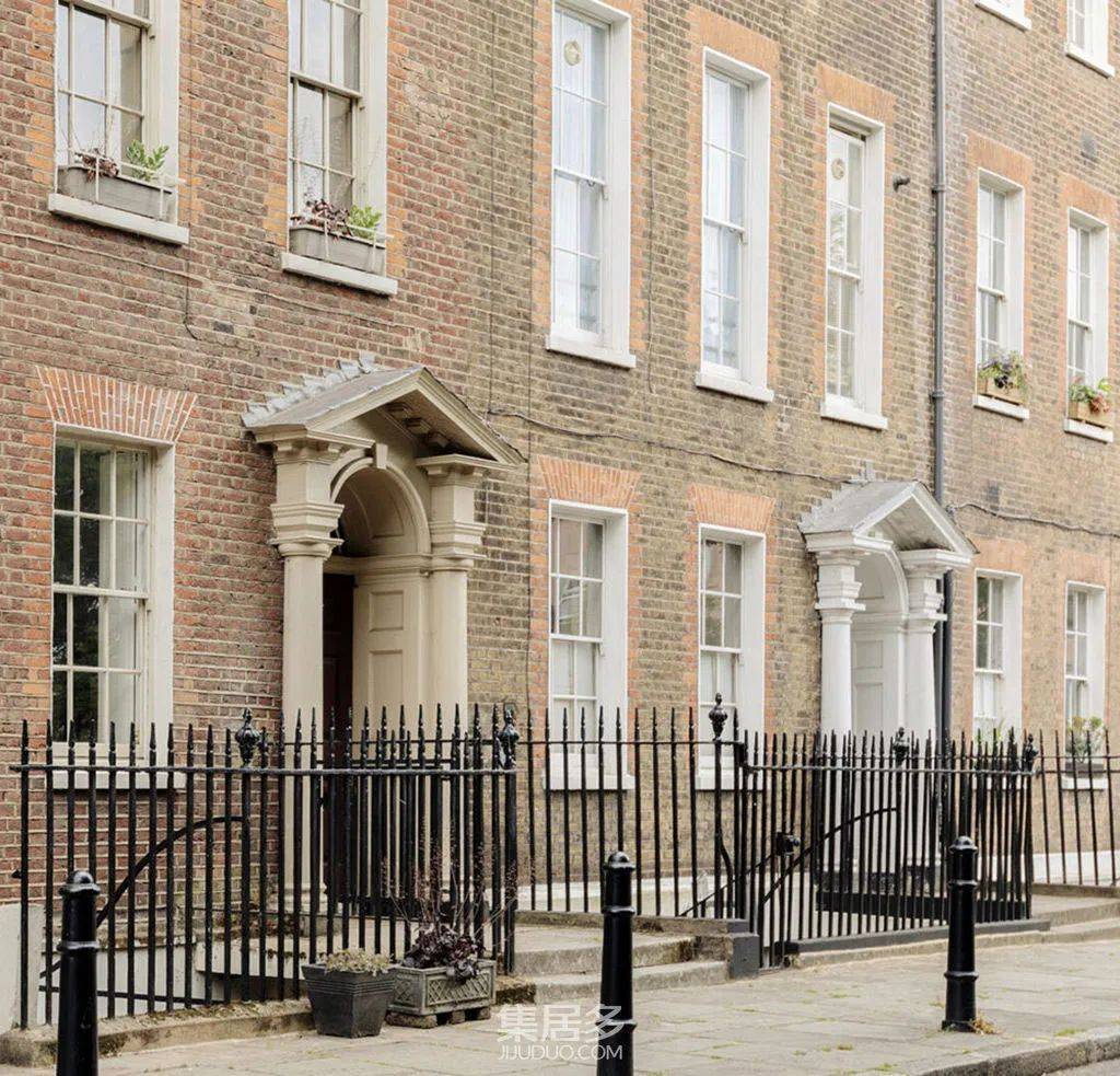 伦敦老式联排别墅中的经济型简装公寓(54平方米)_设计_建筑_处理