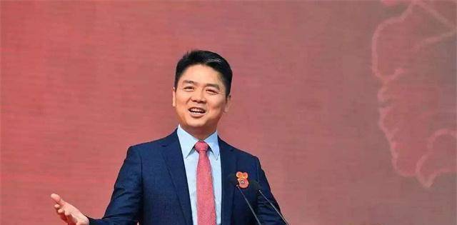 2017年那个当着央视镜头,向刘强东坦白怀孕的京东女高管,离职了_杜爽