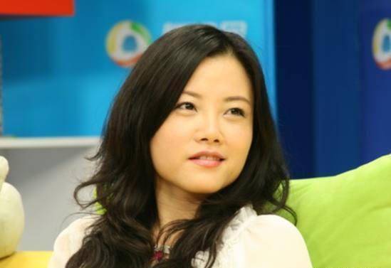 曾比杨钰莹还有名,最红时淡出荧屏,如今嫁才子低调恩爱惹人羡_戴娆