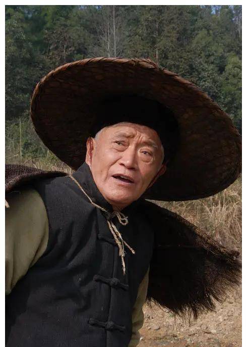 著名演员牛犇:演了一辈子戏,资助上百名学生,唯一亏欠的是妻子_哥哥